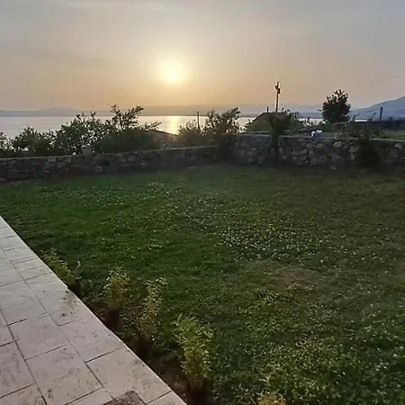 Lovely Stay Kalamata Exterior photo